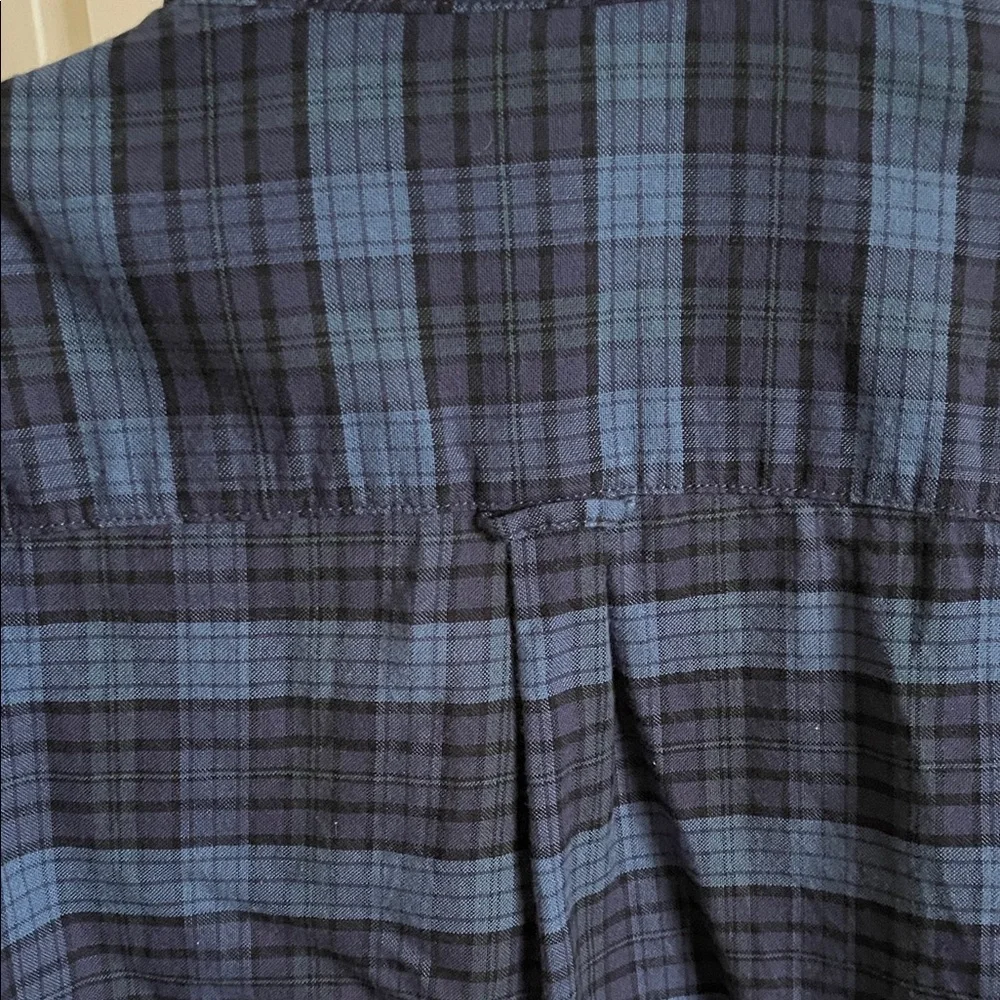 G.H. Bass & Co. Blue and Black Checkered Flannel - Picture 5 of 5